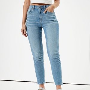 American Eagle Mom Jeans